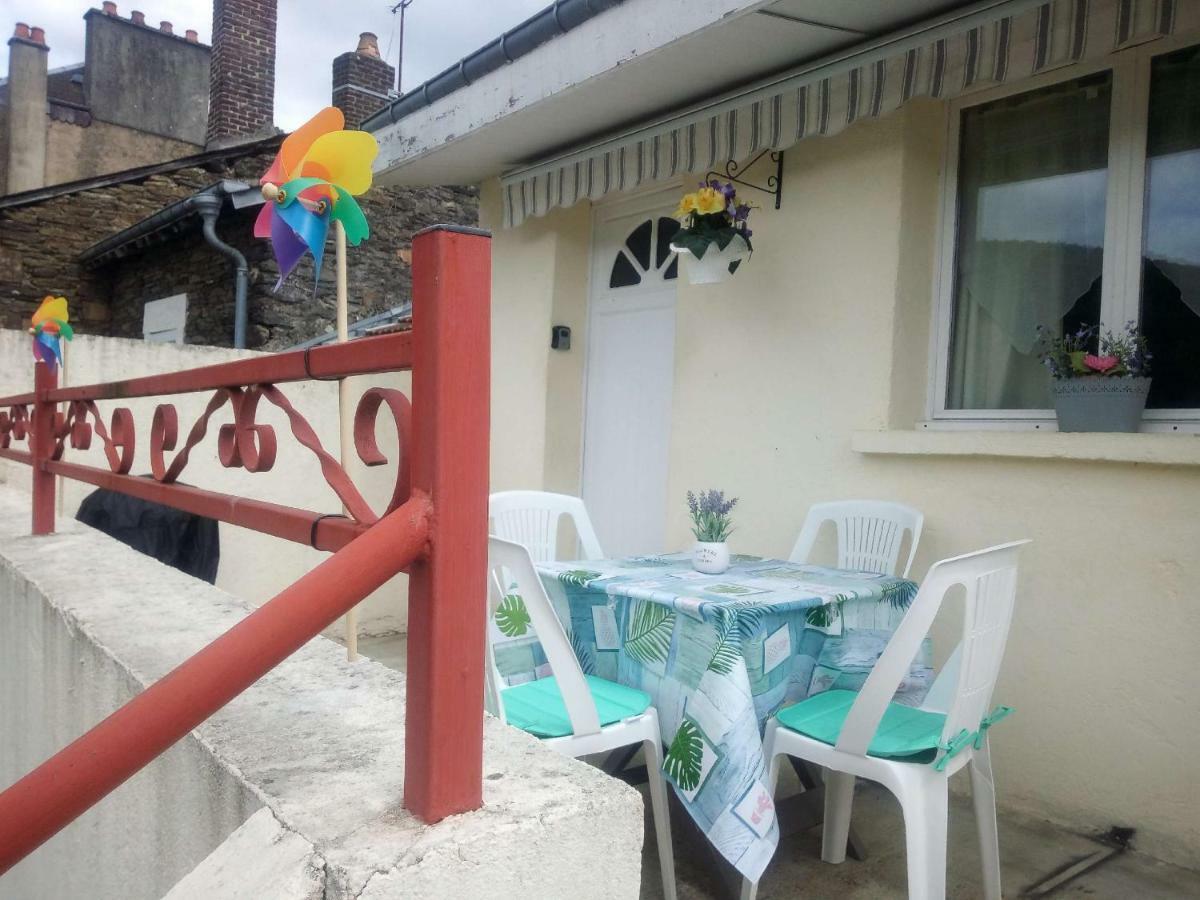 Appartement Ardenic à Joigny-sur-Meuse Extérieur photo